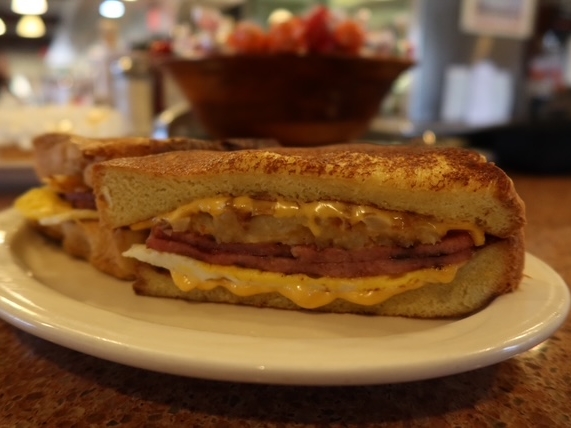 Sand Castle Diner food photos